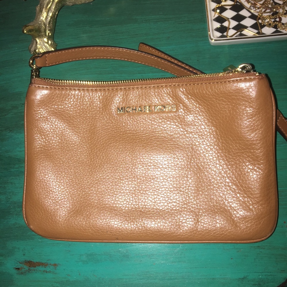 Tan Michael kors cross body
